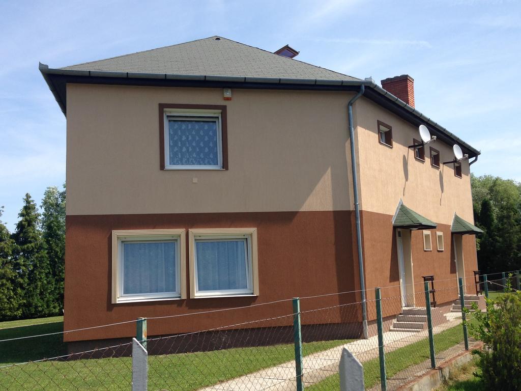 Villa Klapka Zamárdi Quarto foto
